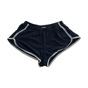 Navy and white Brandy Melville shorts #preppy #summer